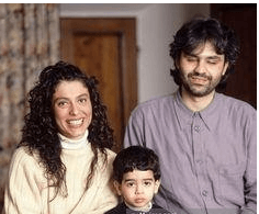 Matteo with his parents